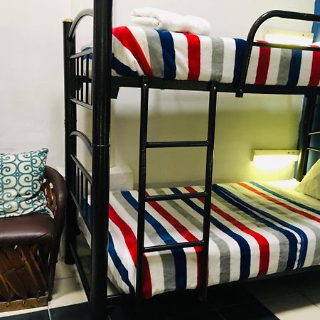 Hostal De Maria Guadalajara Esterno foto