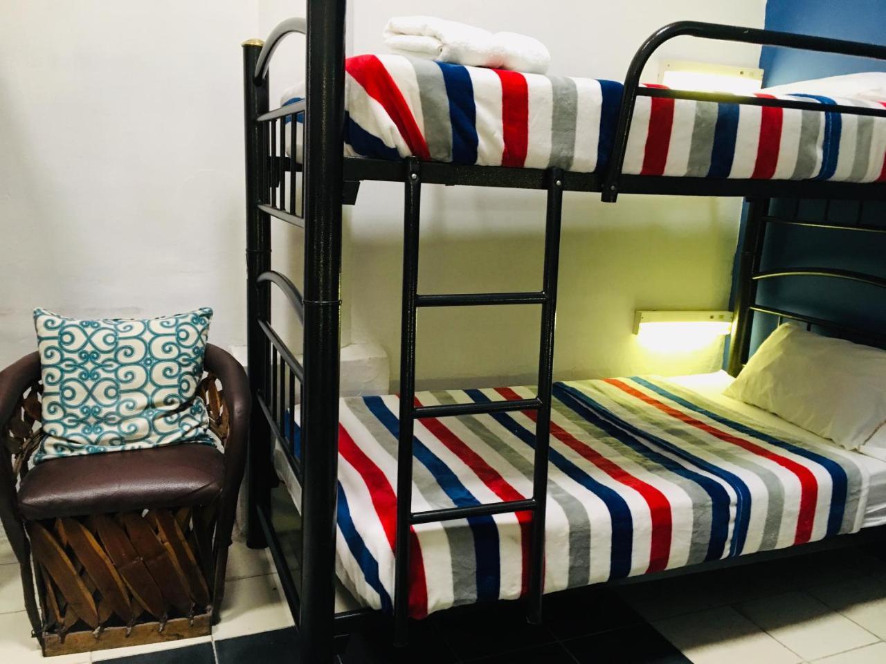 Hostal De Maria Guadalajara Esterno foto