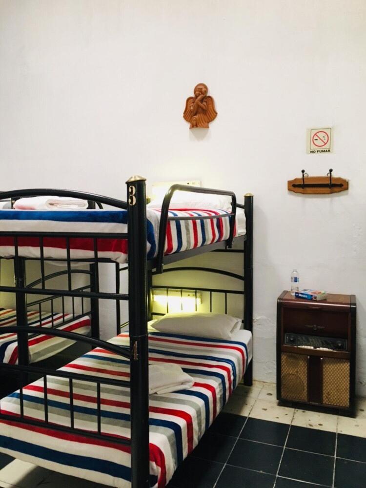 Hostal De Maria Guadalajara Esterno foto